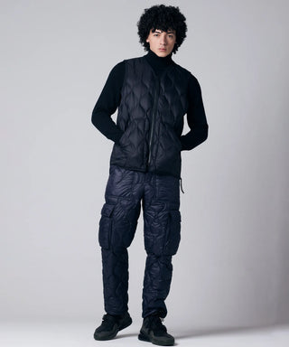 BLACK／Model Height 180cm／Wearing Size M