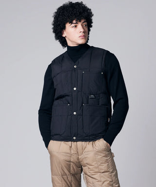 BLACK／Model Height 180cm／Wearing Size M