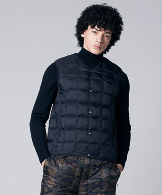 BLACK／Model Height 180cm／Wearing Size M