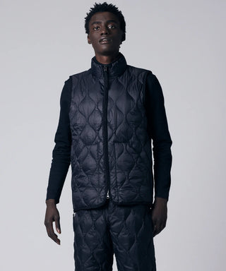 BLACK／Model Height 184cm／Wearing Size M