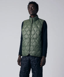 OLIVE／Model Height 184cm／Wearing Size L