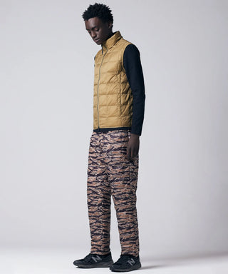 BEIGE／Model Height 184cm／Wearing Size M