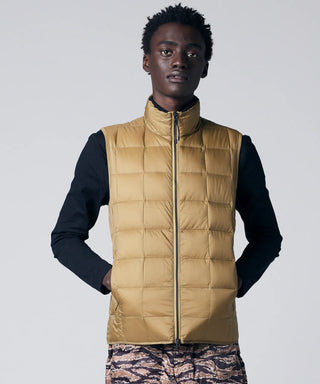 BEIGE／Model Height 184cm／Wearing Size M