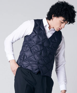 NAVY／Model Height 180cm／Wearing Size M