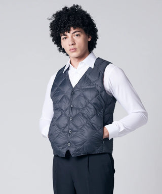 CHARCOAL／Model Height 180cm／Wearing Size M