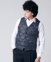 CHARCOAL／Model Height 180cm／Wearing Size M