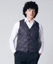 D.CHARCOAL／Model Height 180cm／Wearing Size M