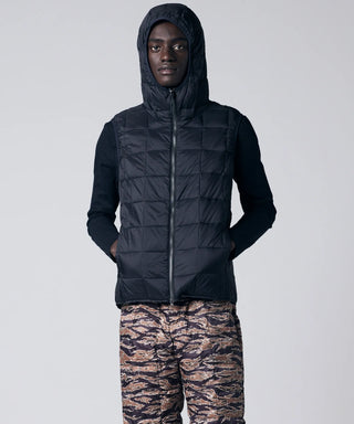 BLACK／Model Height 184cm／Wearing Size M