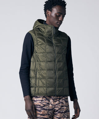 D.OLIVE／Model Height 184cm／Wearing Size M