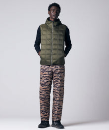 D.OLIVE／Model Height 184cm／Wearing Size L