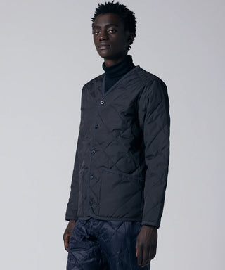 D.CHARCOAL／Model Height 184cm／Wearing Size M