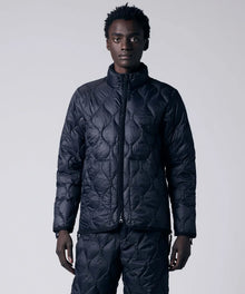 BLACK／Model Height 184cm／Wearing Size M