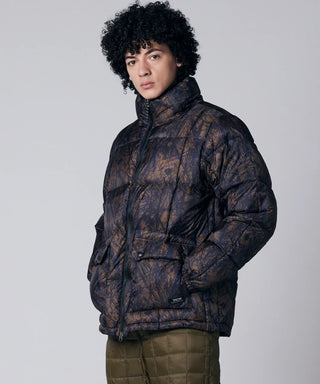 BRUSHEDMEADOWS／Model Height 180cm／Wearing Size M