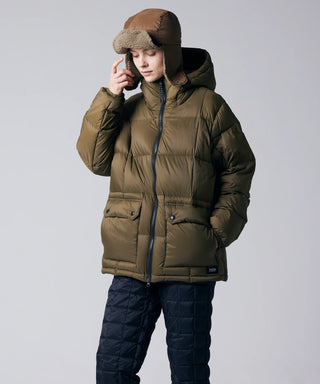 KHAKI／Model Height 171cm／Wearing Size XS