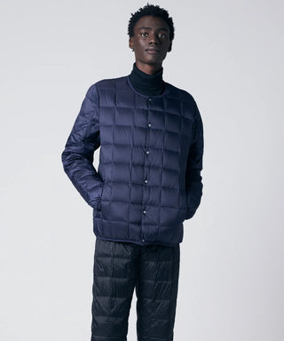 NAVY／Model Height 184cm／Wearing Size M