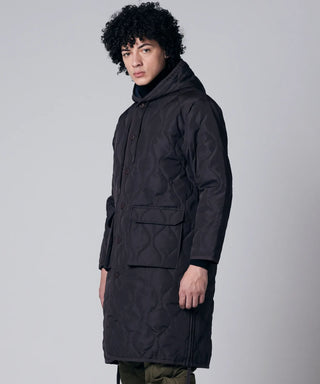 CHARCOAL／Model Height 180cm／Wearing Size M