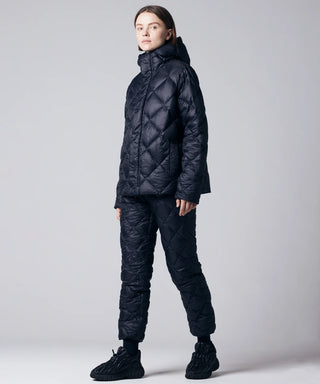 BLACK／Model Height 171cm／Wearing Size XS