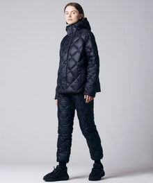 BLACK／Model Height 171cm／Wearing Size XS