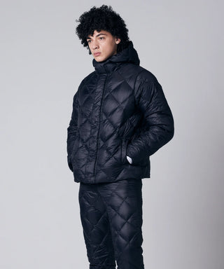 D.NAVY／Model Height 180cm／Wearing Size M