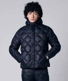 D.NAVY／Model Height 180cm／Wearing Size M