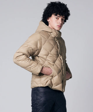 G.BEIGE／Model Height 180cm／Wearing Size M