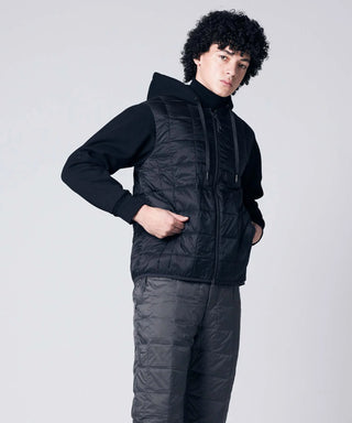 BLACK／Model Height 180cm／Wearing Size M