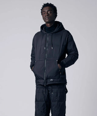 BLACK／Model Height 184cm／Wearing Size M