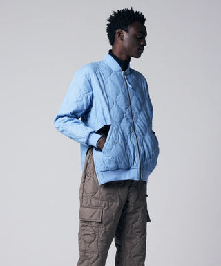 BLUE DENIM／Model Height 184cm／Wearing Size M