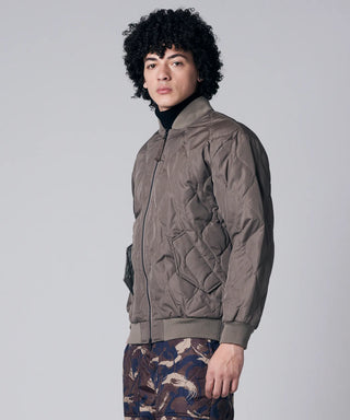 L.MOCA／Model Height 180cm／Wearing Size M