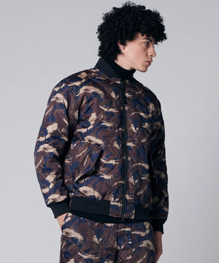 PRINT CAMO／Model Height 180cm／Wearing Size M