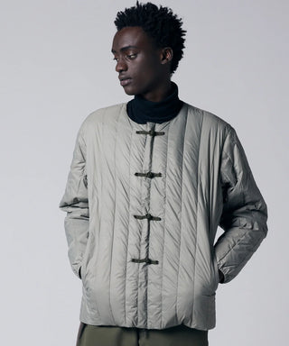 D.SAGE GREEN×D.OLV／Model Height 184cm／Wearing Size M