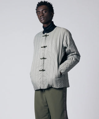 D.SAGE GREEN×D.OLV／Model Height 184cm／Wearing Size M