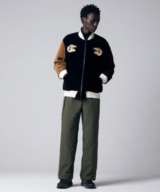 CRZY／Model Height 184cm／Wearing Size M