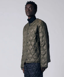 D.OLIVE／Model Height 184cm／Wearing Size L