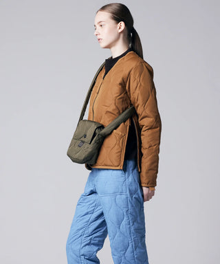 D.KHAKI／Model Height 170cm