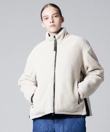 D.OLIVE×CREAM（BOA SIDE）／Model Height 170cm／Wearing Size XS