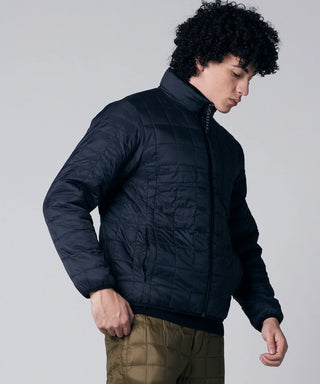 D.NAVY×BEIGE／Model Height 180cm／Wearing Size M