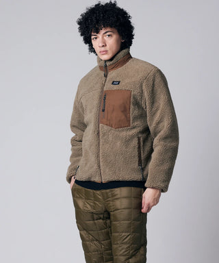 L.BROWN×BEIGE／Model Height 180cm／Wearing Size M