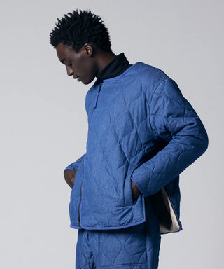 BLUE DENIM／Model Height 184cm／Wearing Size M