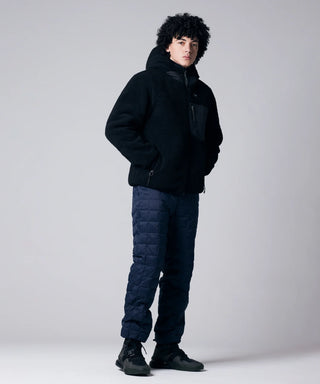 D.NAVY×BLACK／Model Height 180cm／Wearing Size M