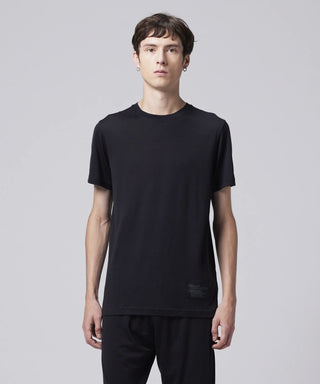 BLACK / Model Height 178cm / Wearing Size M