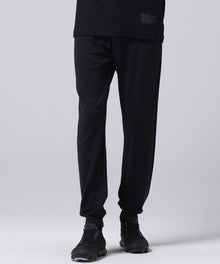 BLACK / Model Height 178cm / Wearing Size M