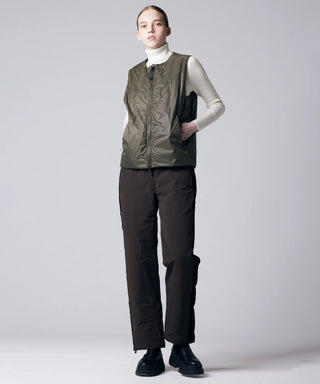 D.SAGE GREEN×D.OLV／Model Height 170cm／Wearing Size XS