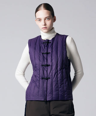 PURPLE×BK／Model Height 170cm／Wearing Size XS