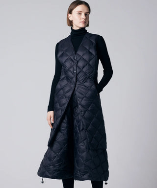 BLACK／Model Height 171cm／Wearing Size M
