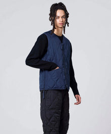 D.NAVY／Model Height 181cm／Wearing Size M