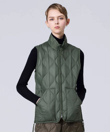 OLIVE／Model Height 171cm／Wearing Size S