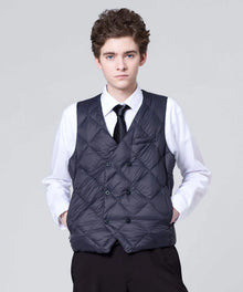 CHARCOAL／Model Height 182cm／Wearing Size M