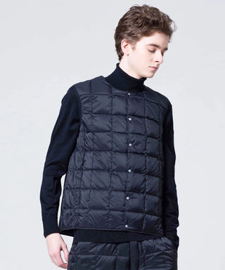 BLACK／Model Height 182cm／Wearing Size M