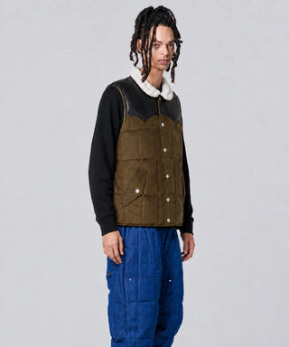 D.OLIVE / Model Height 181cm / Wearing Size M